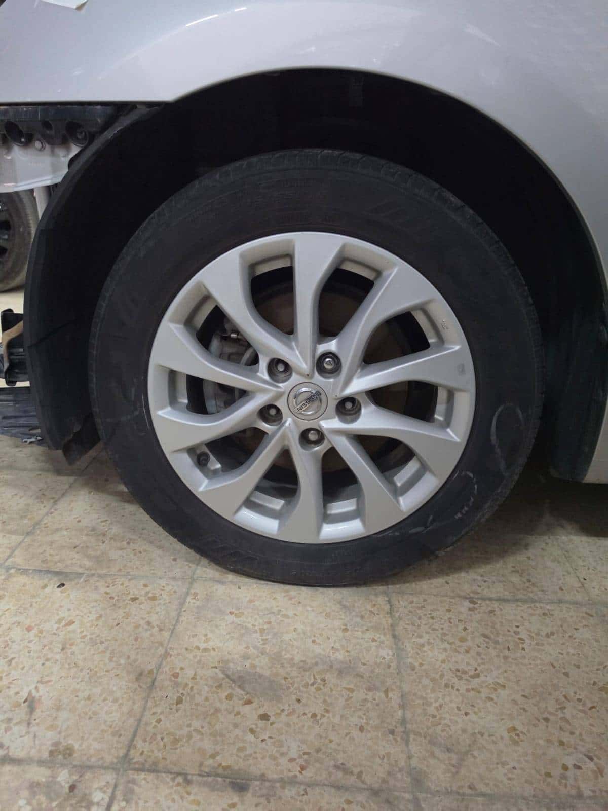 Nissan Sentra 2019 thumbnail 6