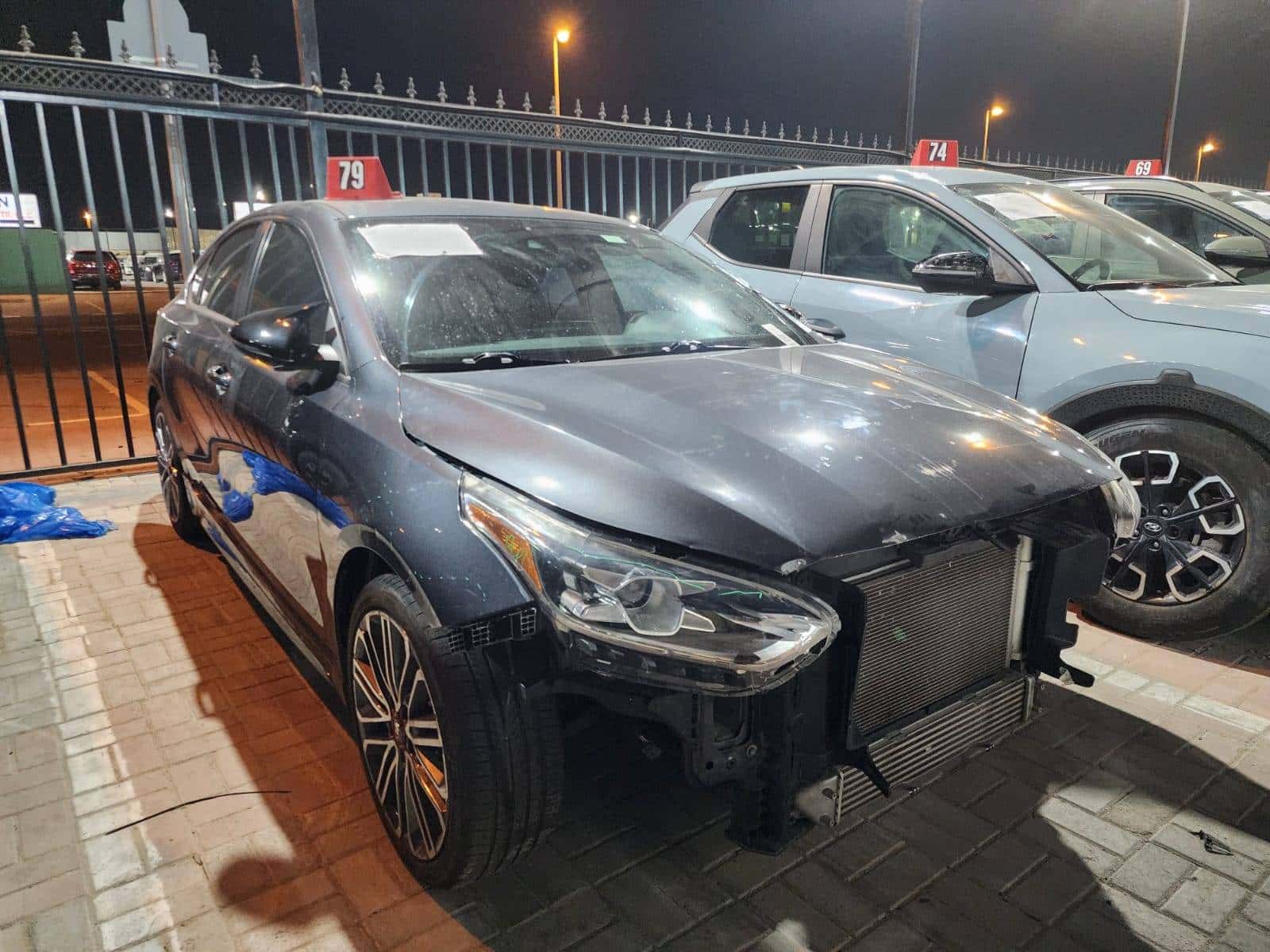 KIA FORTE 2021 thumbnail 4