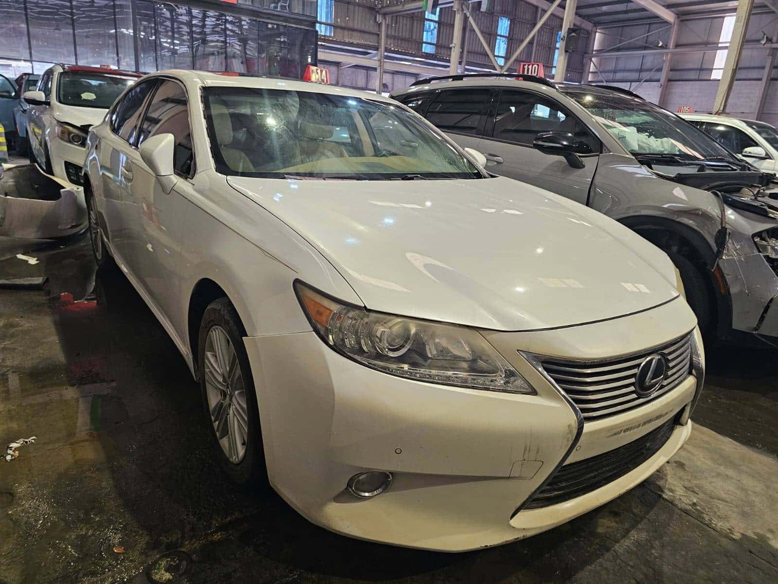 Lexus ES 350 2015 thumbnail 3