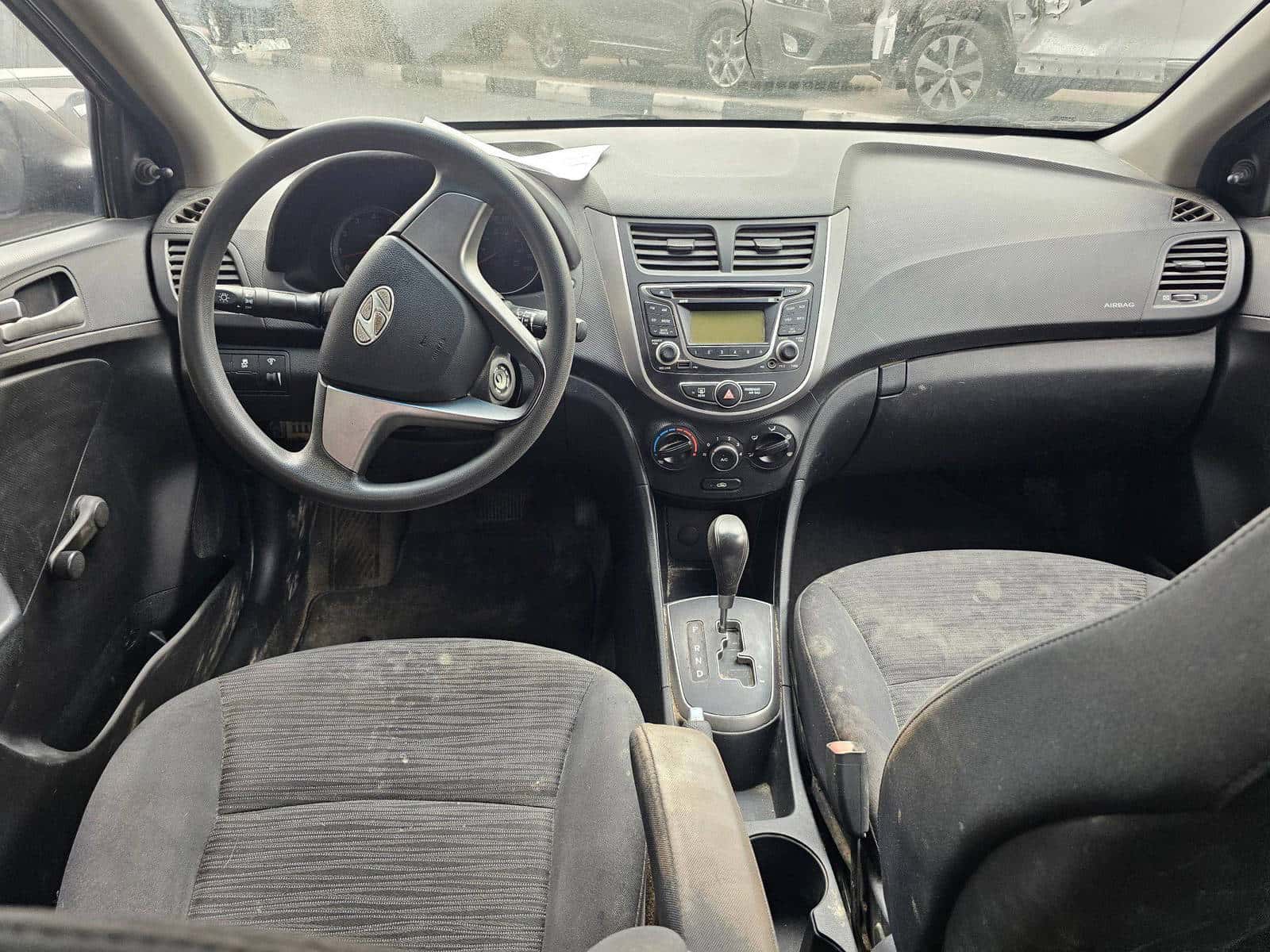HYUNDAI ACCENT - Exterior