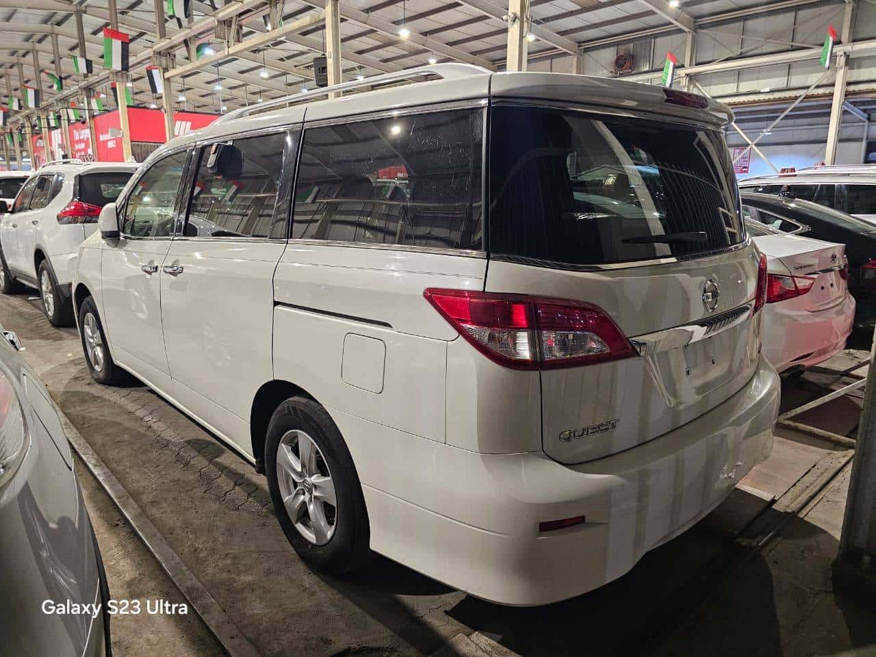 NISSAN QUEST - Exterior