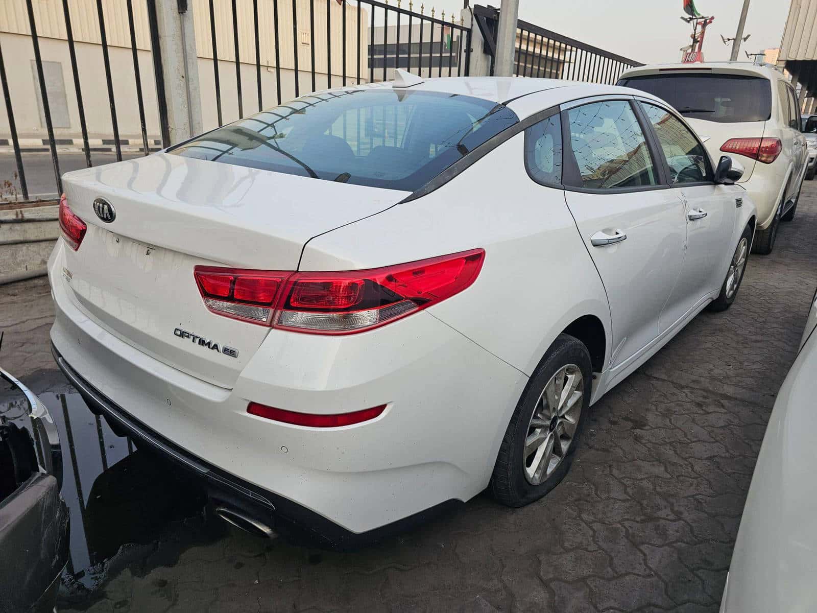 Kia Optima 2019 thumbnail 4
