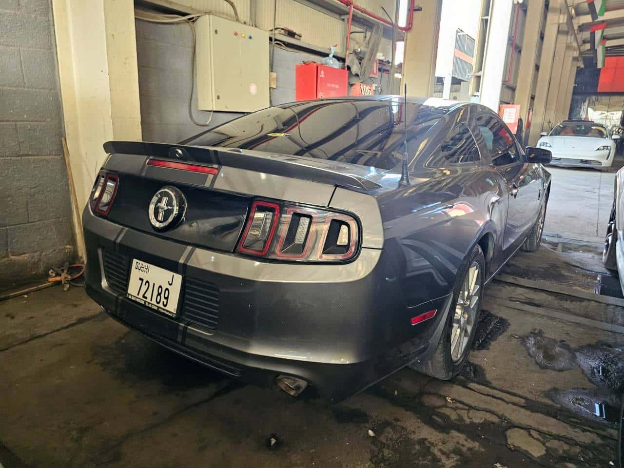 Ford Mustang 2014 thumbnail 4