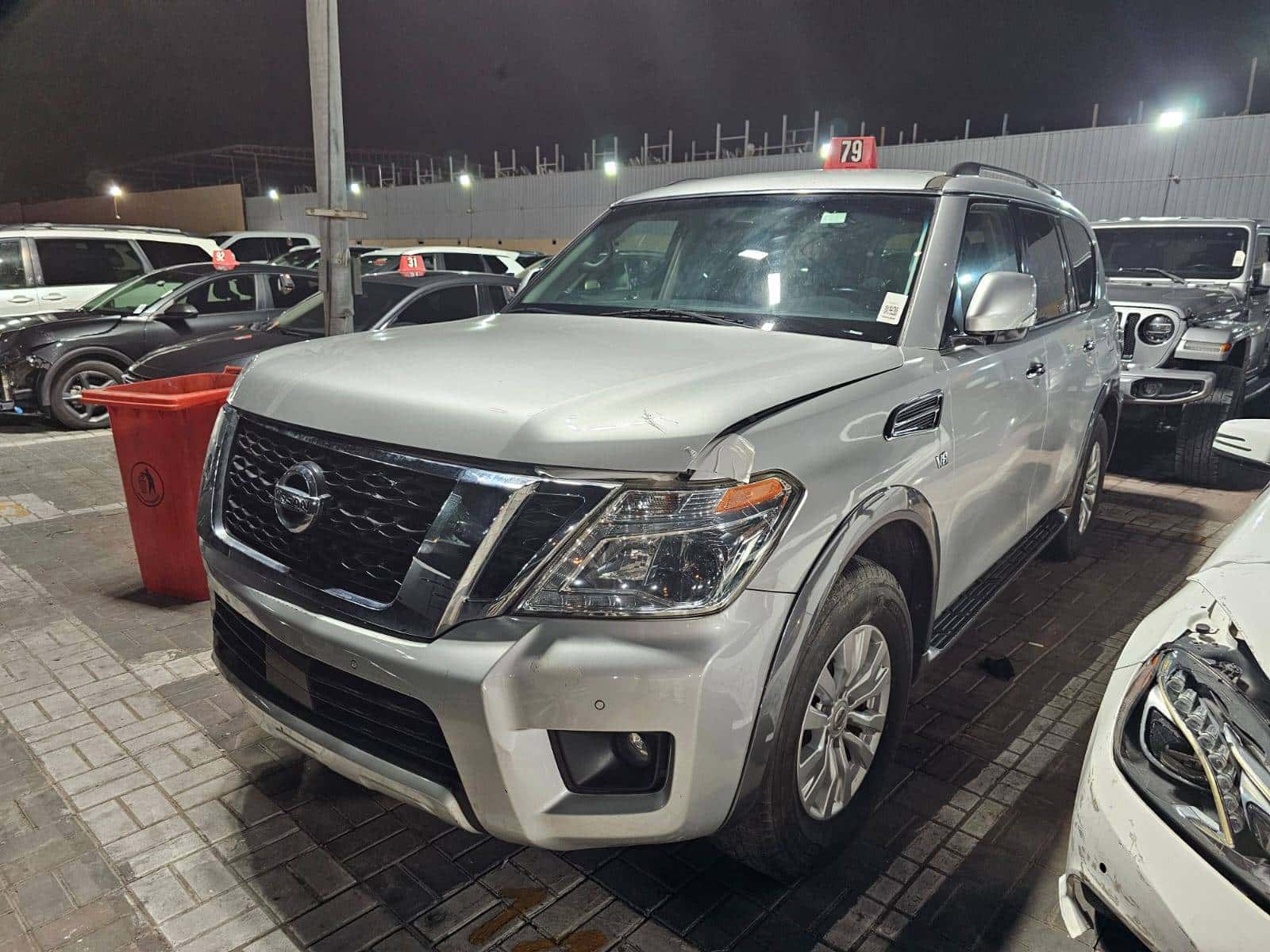 Nissan Armada 2017 thumbnail 2
