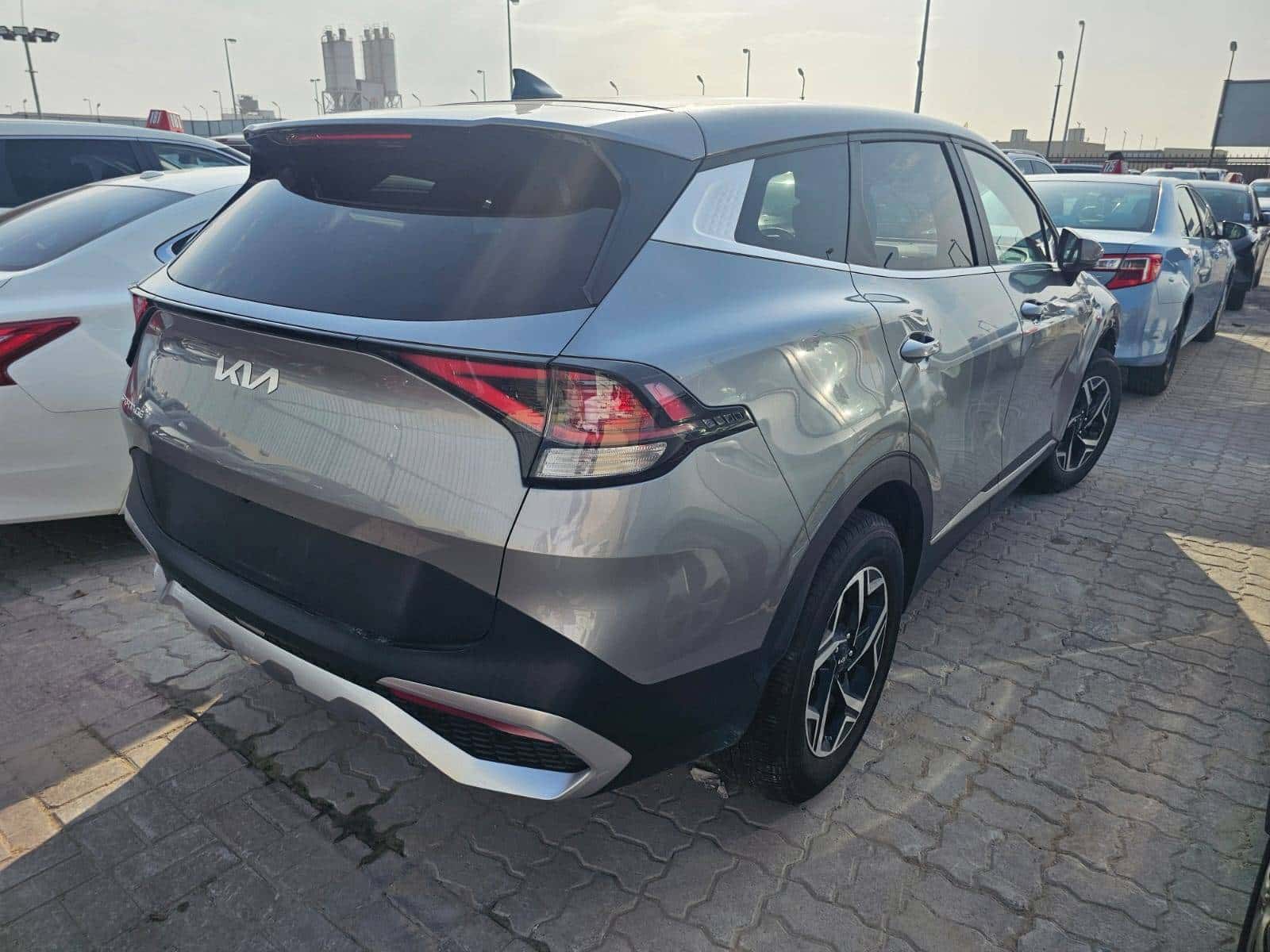 Kia SPORTAGE 2023 thumbnail 1
