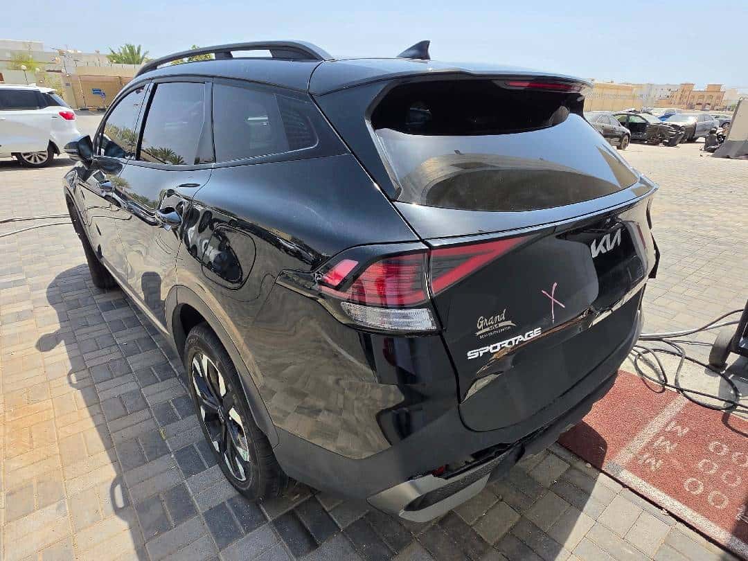 Kia SPORTAGE 2023 thumbnail 1