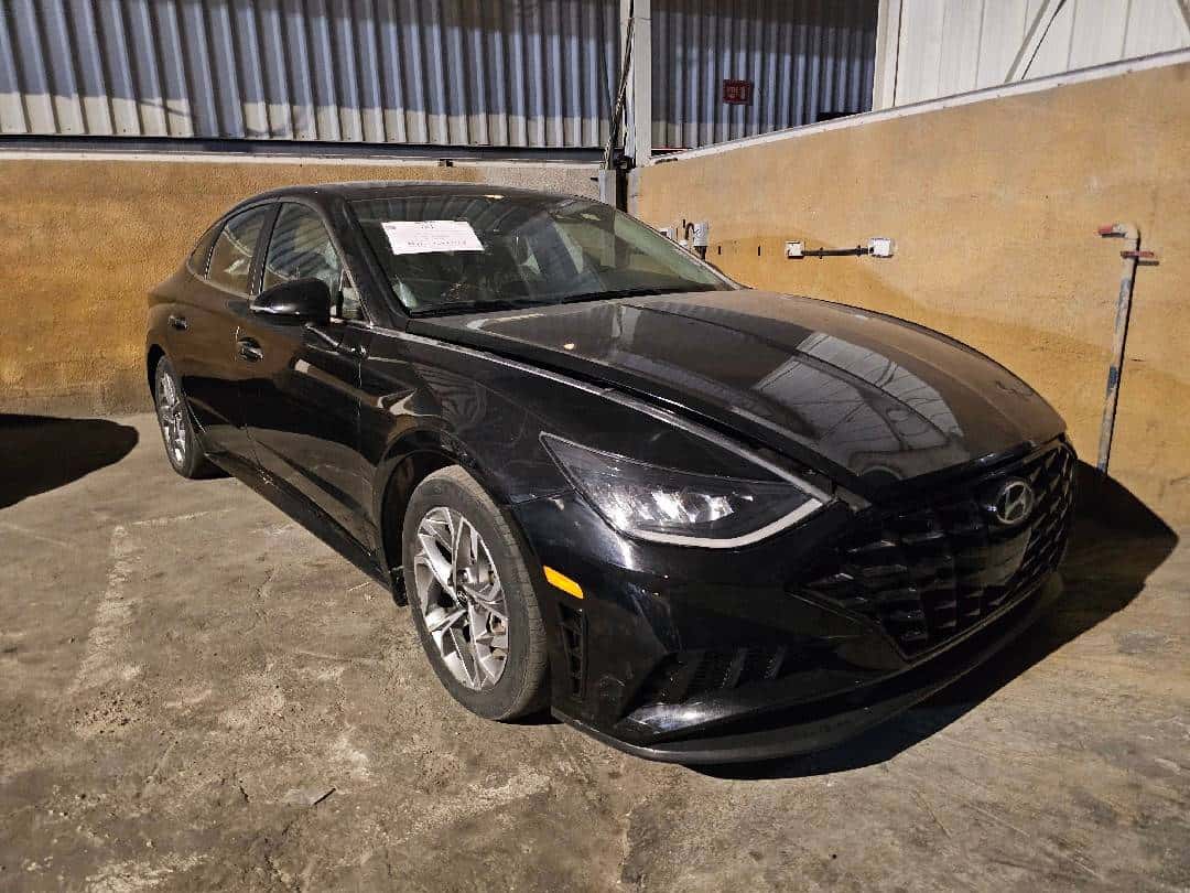 HYUNDAI SONATA 2021 thumbnail 1