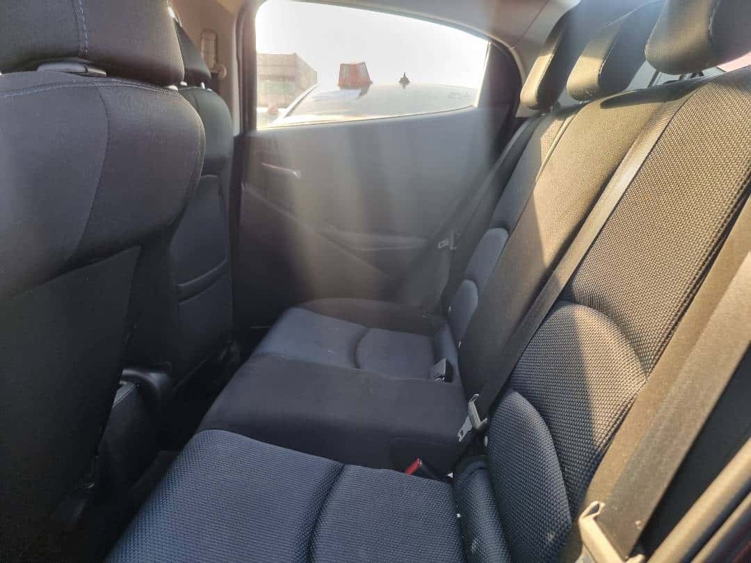 Toyota Yaris 2017 thumbnail 3