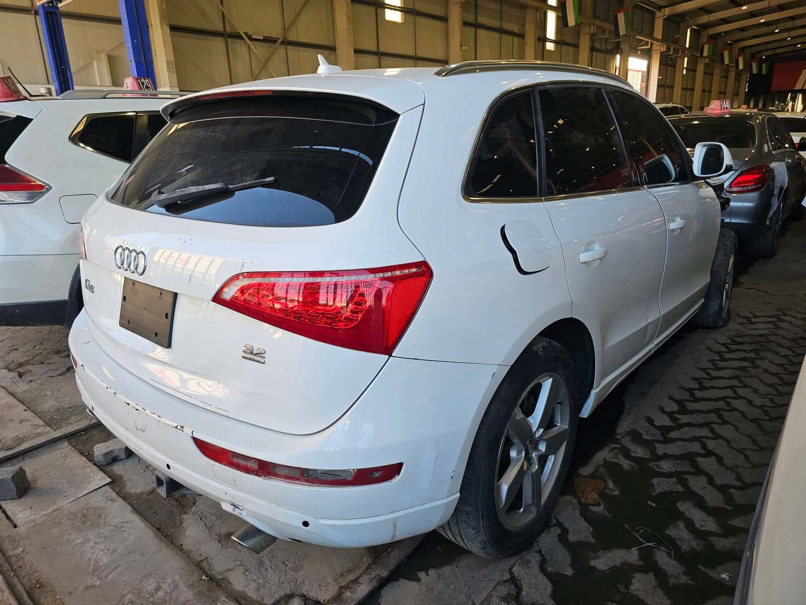 AUDI Q5 2010 thumbnail 3