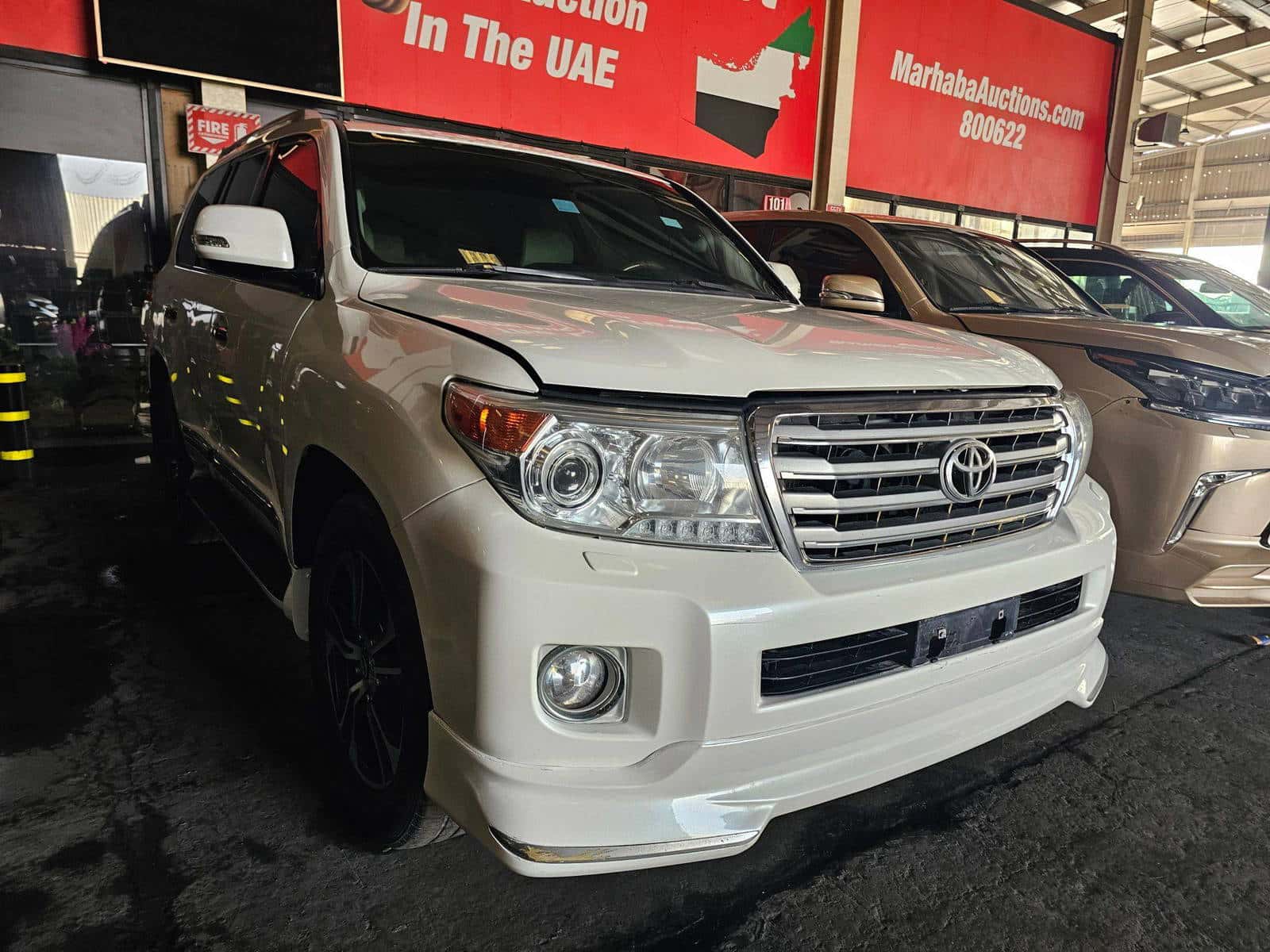 Toyota Land Cruiser 2013 thumbnail 2