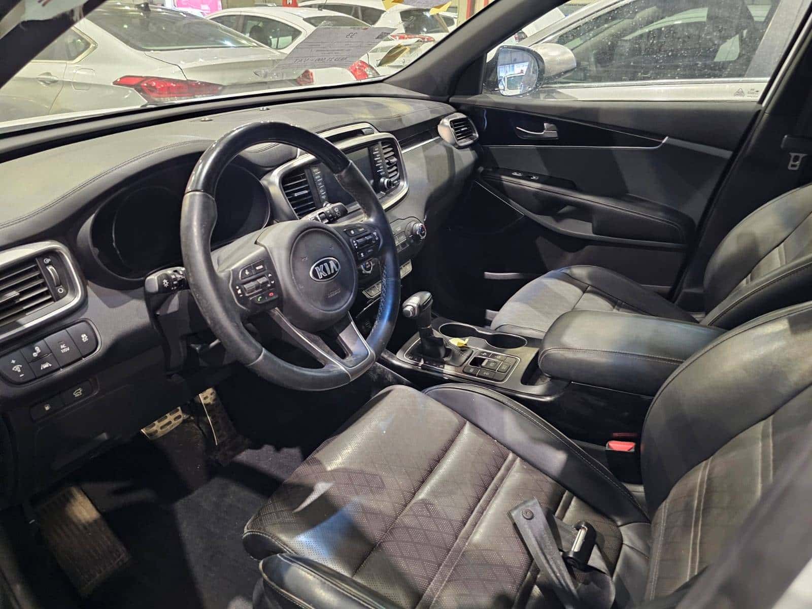 KIA SORENTO 2018 thumbnail 7