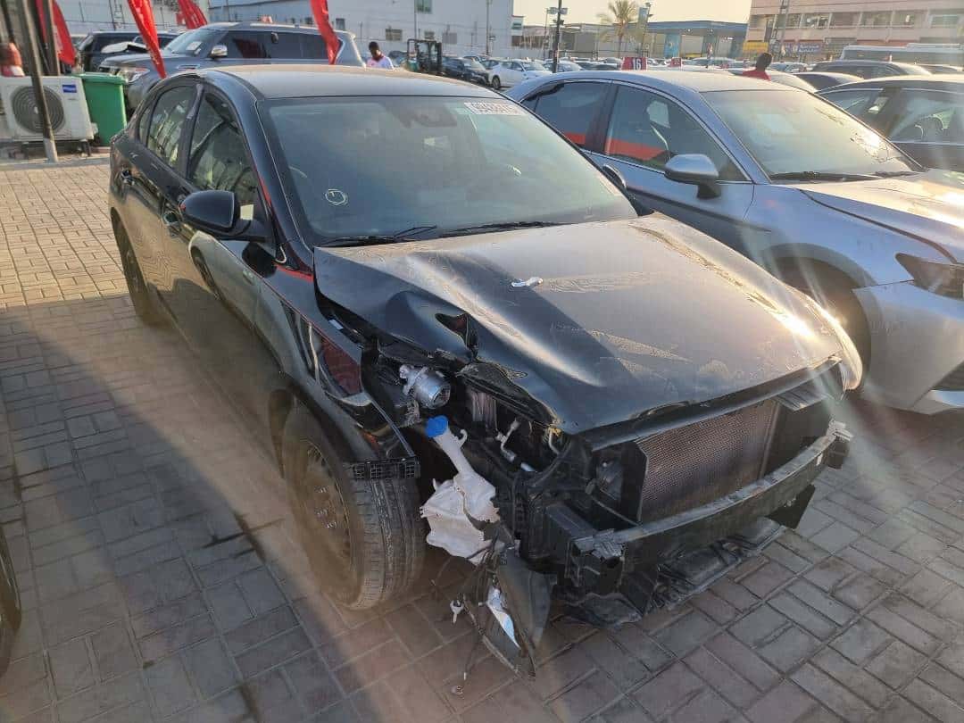KIA FORTE 2019 thumbnail 4