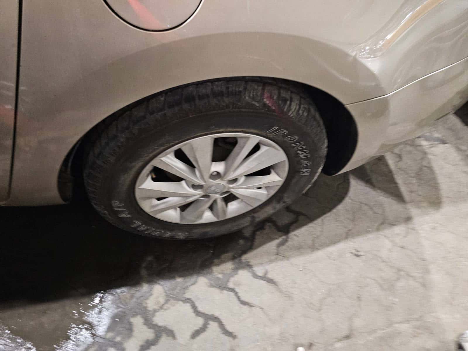 KIA SEDONA 2017 thumbnail 5