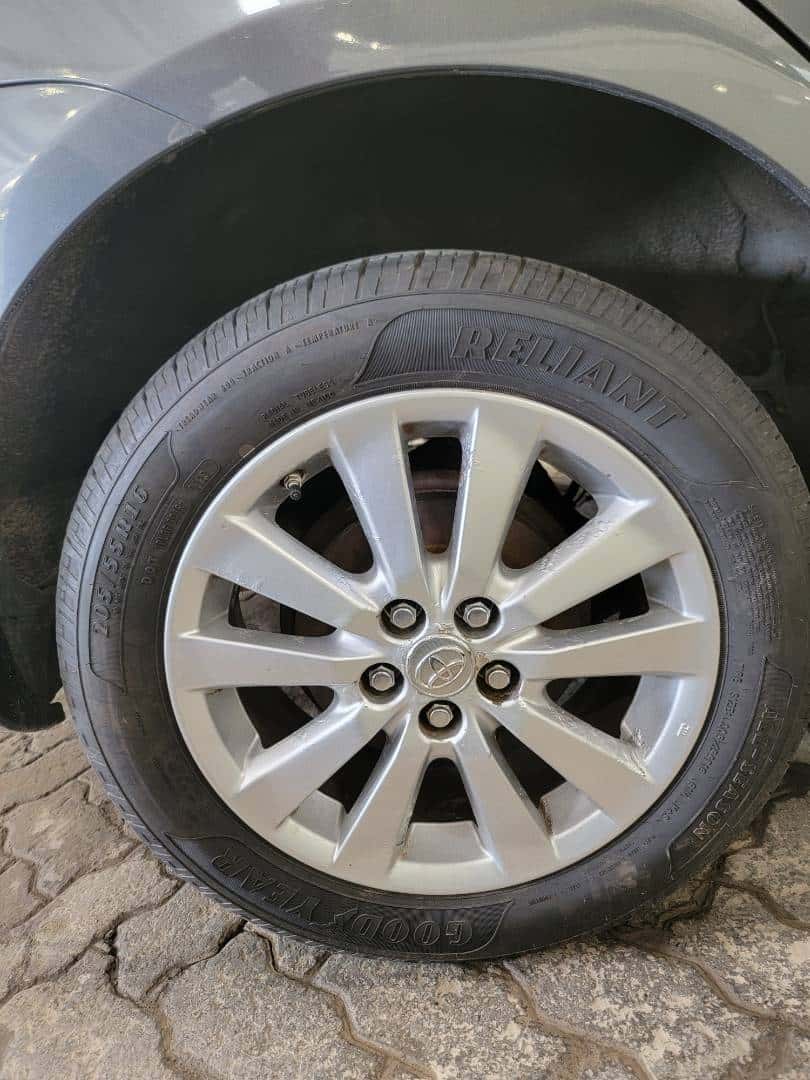 TOYOTA COROLLA - Exterior