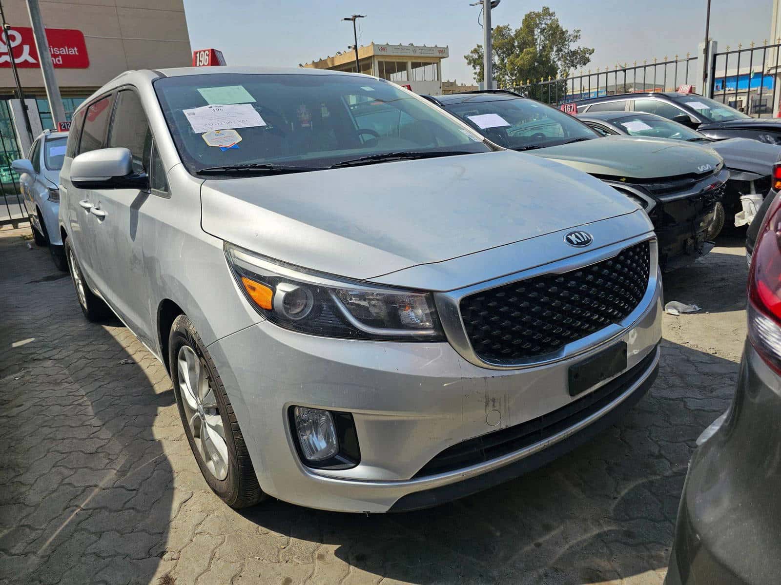 KIA SEDONA 2016 thumbnail 4