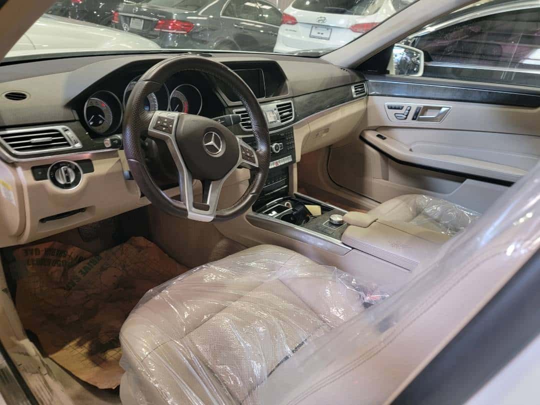 MERCEDES BENZ E 350 - Exterior