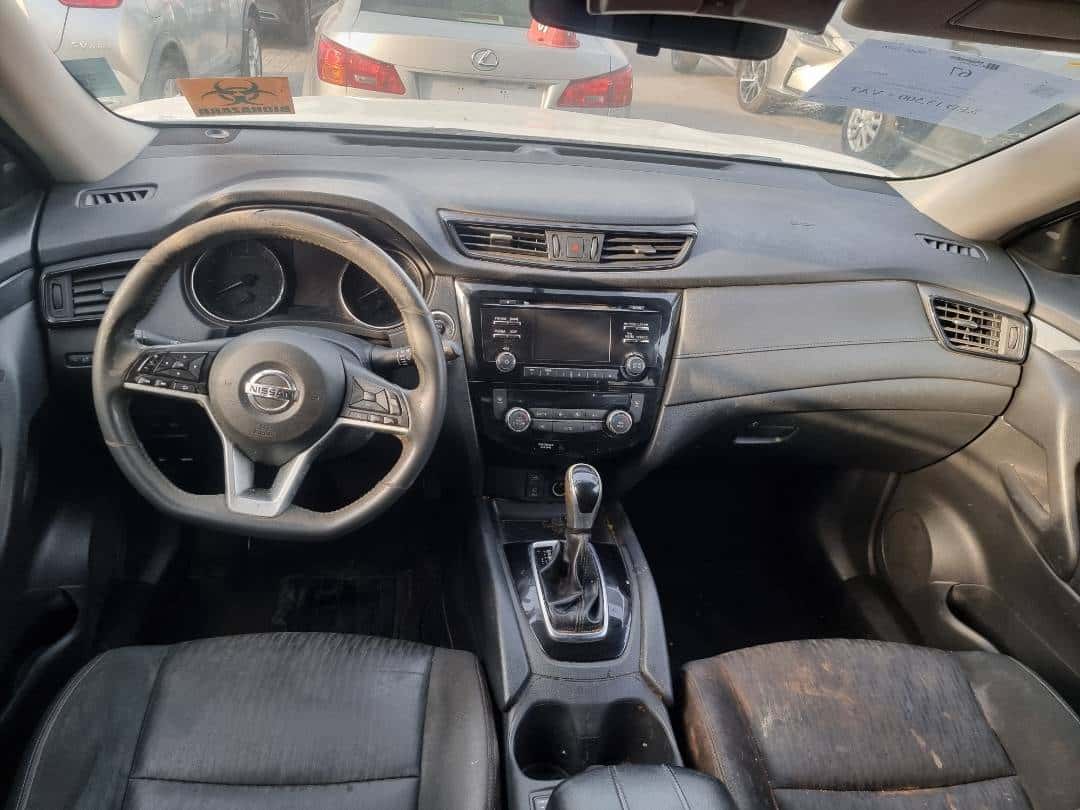 NISSAN ROGUE - Exterior