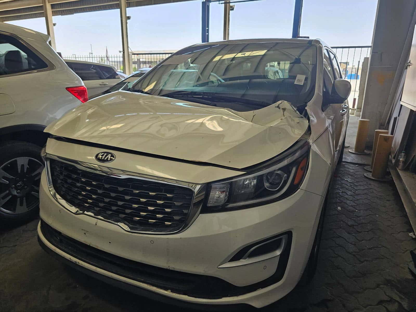 KIA SEDONA 2019 thumbnail 3