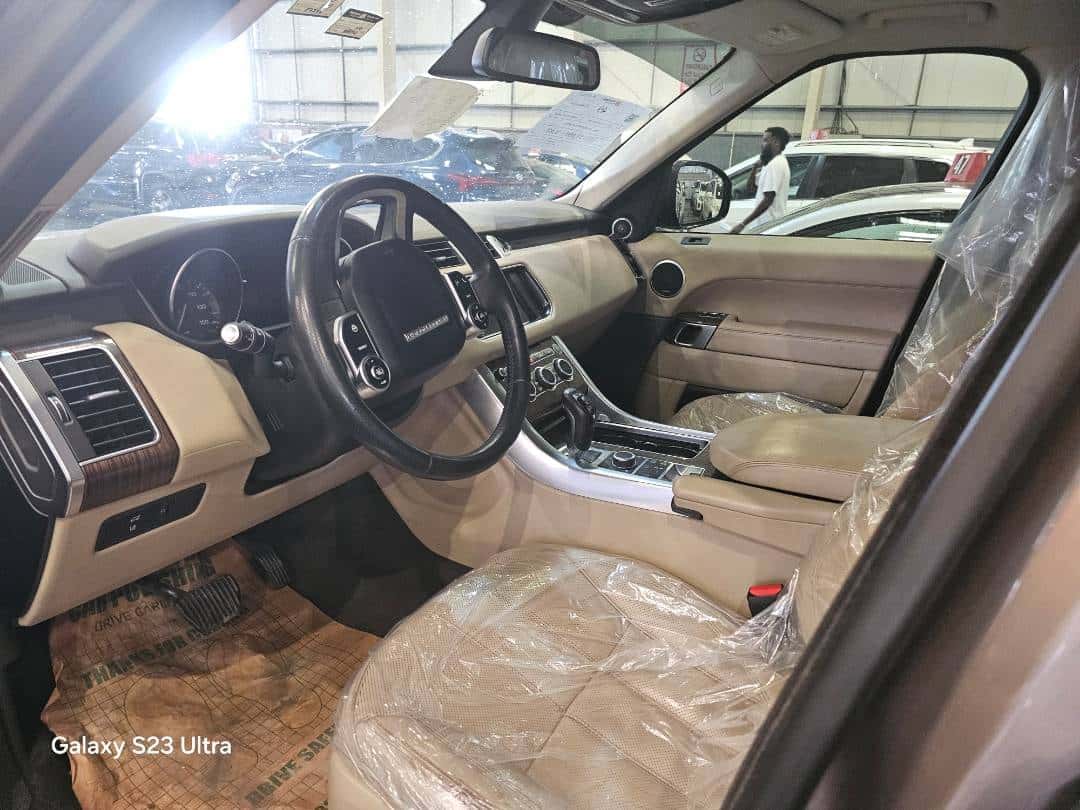 LAND ROVER RANGE ROVER SPORT - Exterior