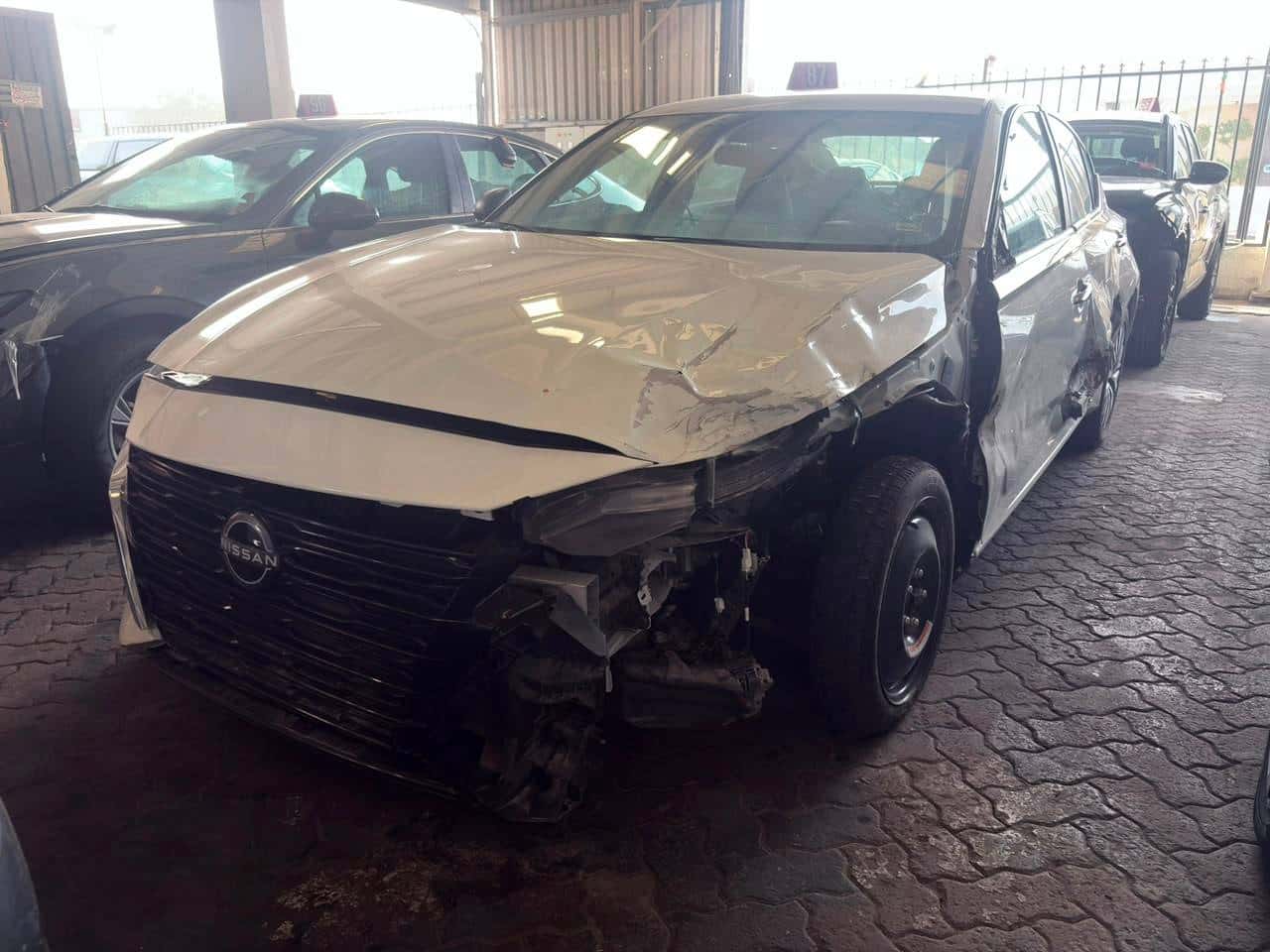Nissan Altima 2025 thumbnail 4