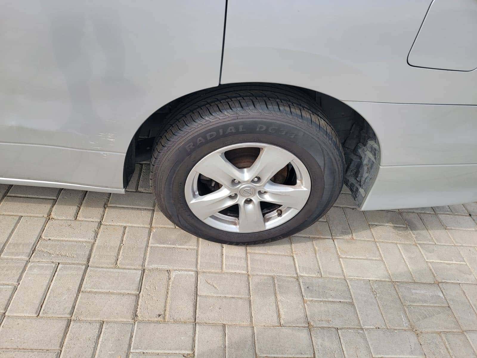NISSAN QUEST 2012 thumbnail 6