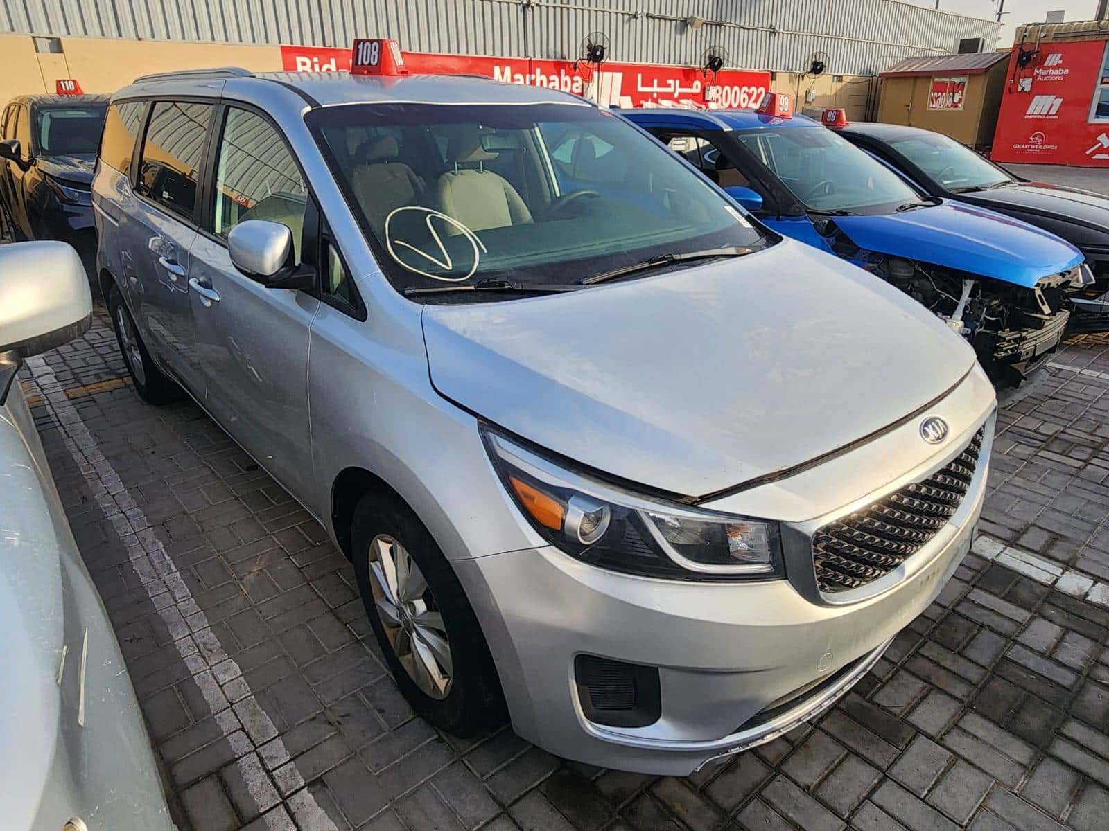 KIA SEDONA 2016 thumbnail 4