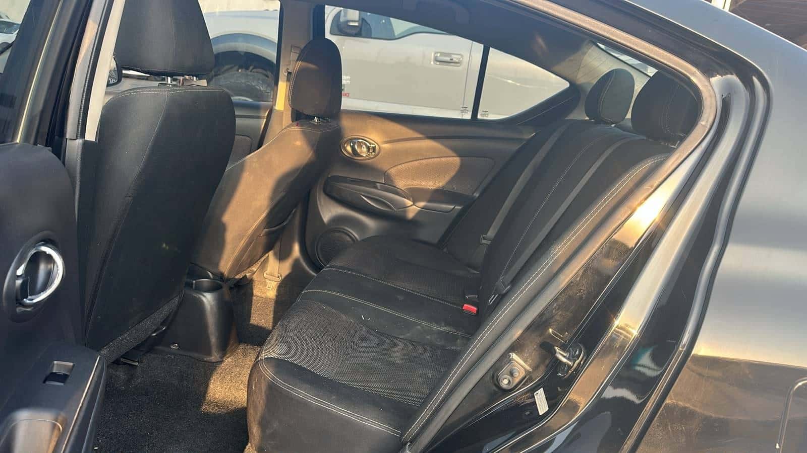 NISSAN VERSA 2019 thumbnail 7