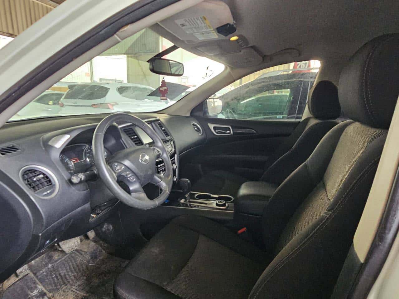 Nissan Pathfinder 2018 thumbnail 7