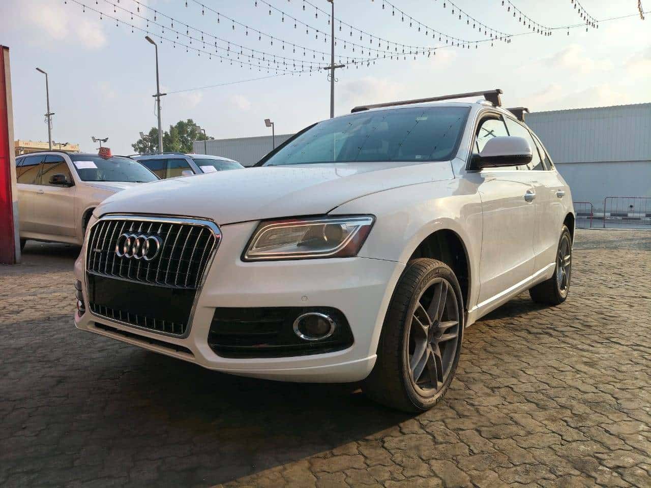 Audi Q5 2017 thumbnail 1