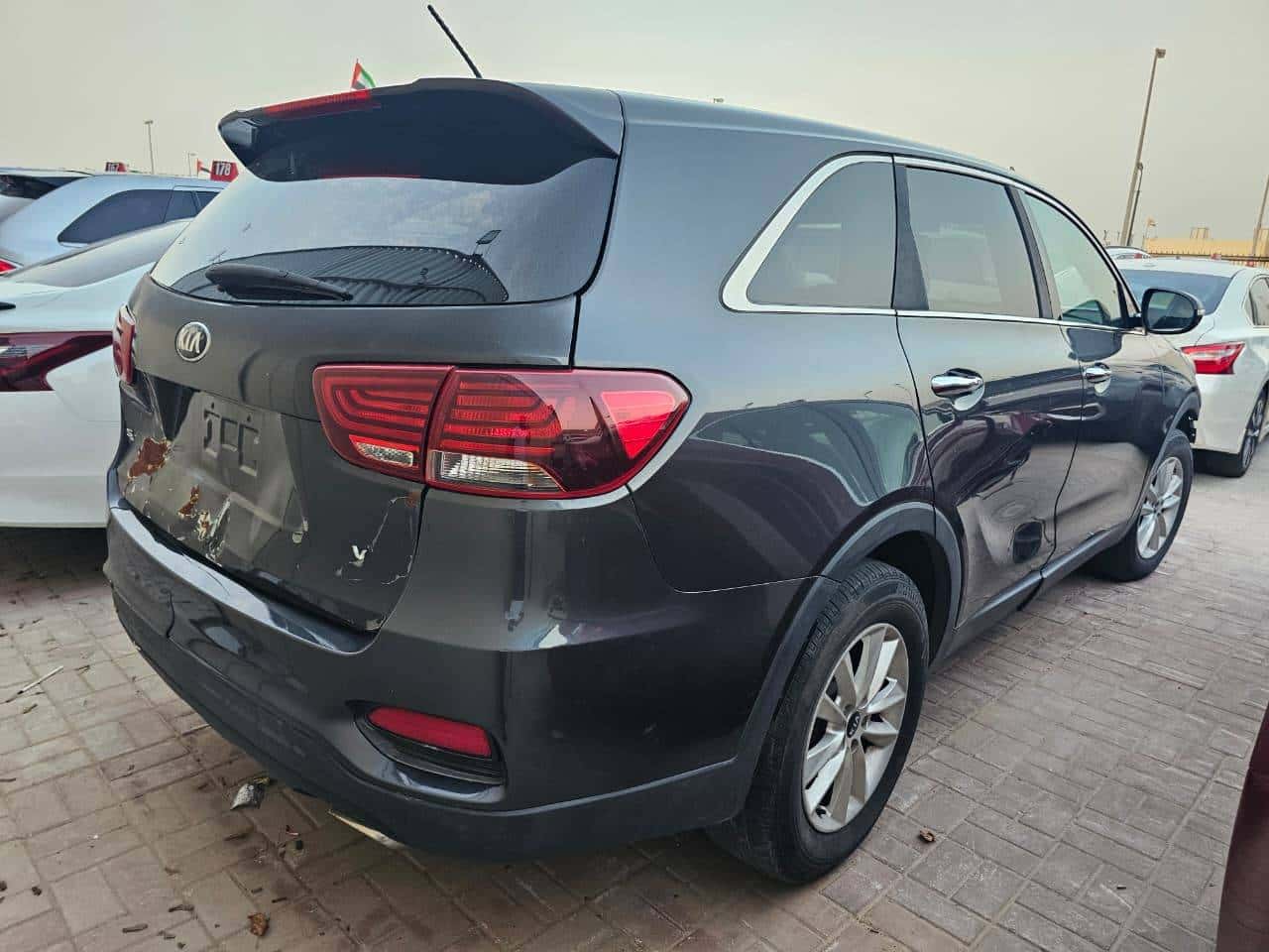Kia Sorento 2019 thumbnail 5