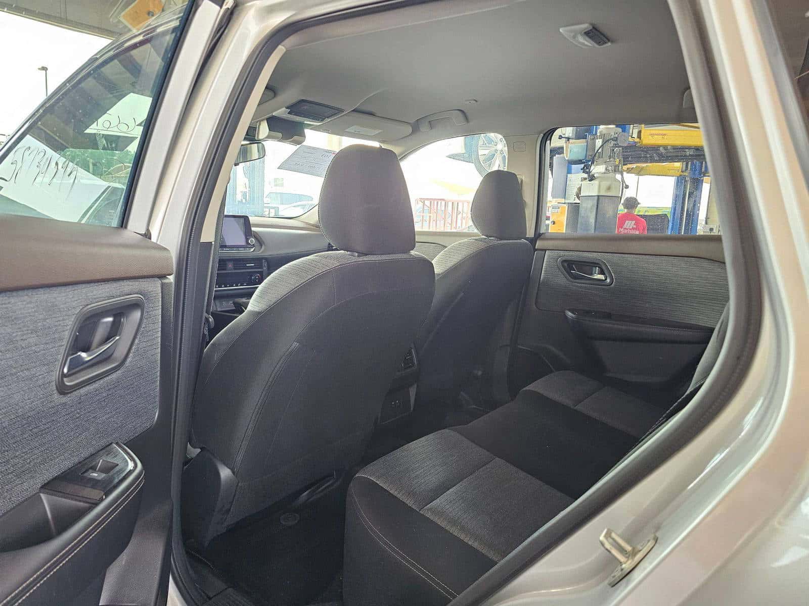NISSAN ROGUE - Exterior
