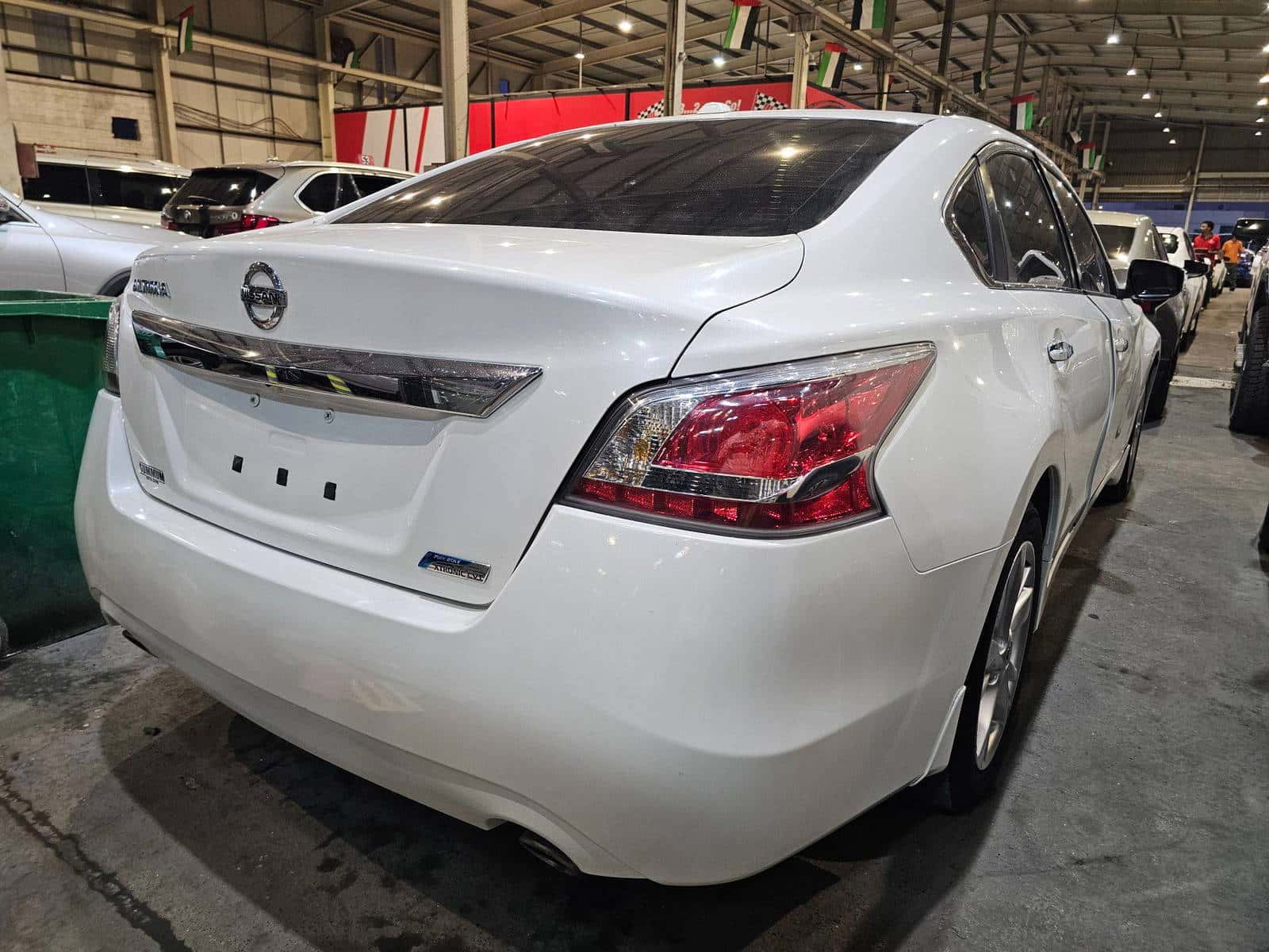 NISSAN ALTIMA - Exterior