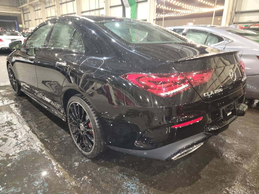 MERCEDES BENZ CLA 250 - Exterior