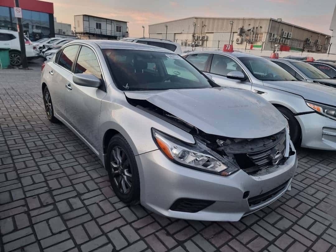 Nissan Altima 2017 thumbnail 3