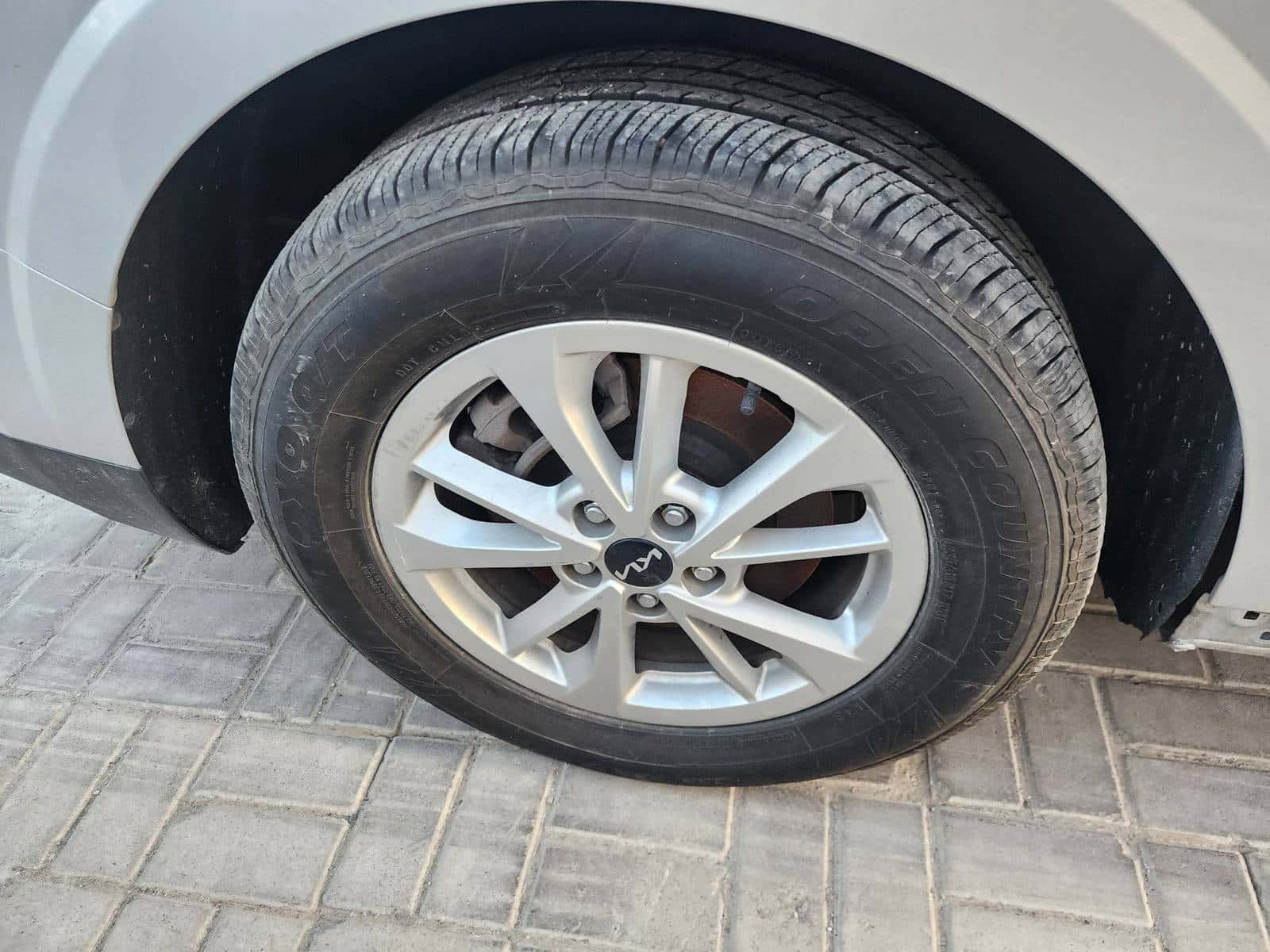 KIA CARNIVAL LX 2022 thumbnail 5