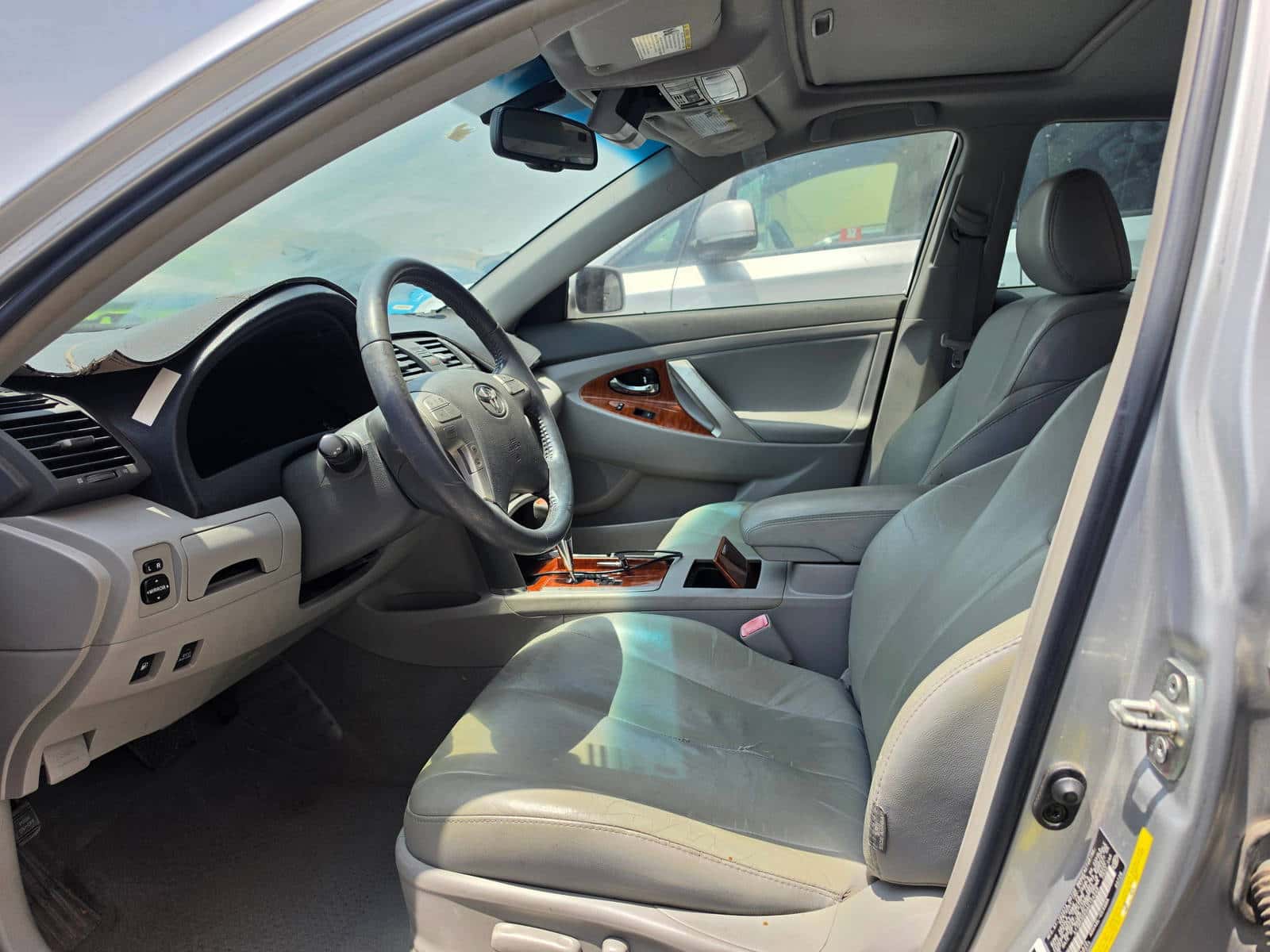 Toyota Camry 2010 thumbnail 6