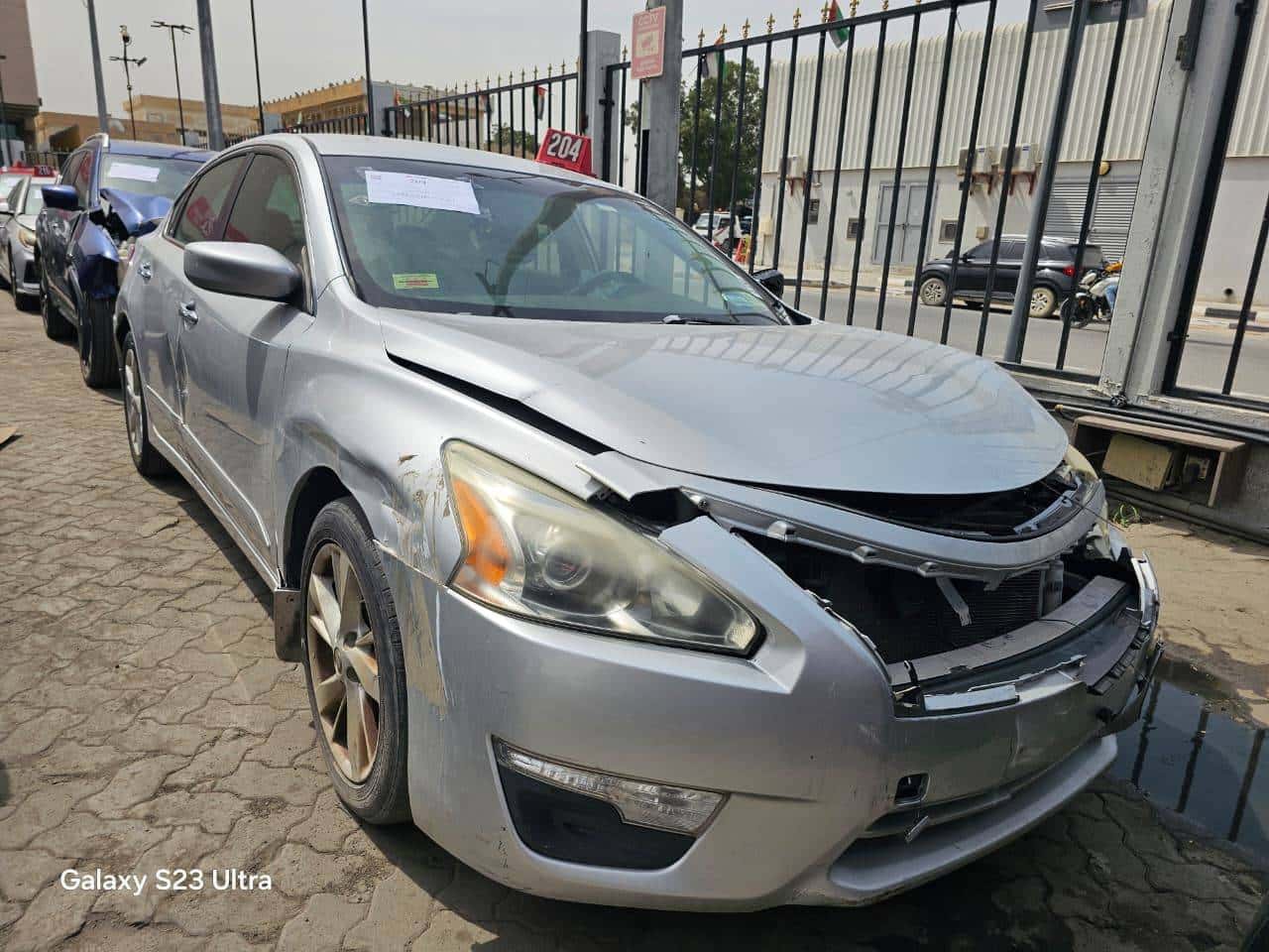 NISSAN ALTIMA - Exterior