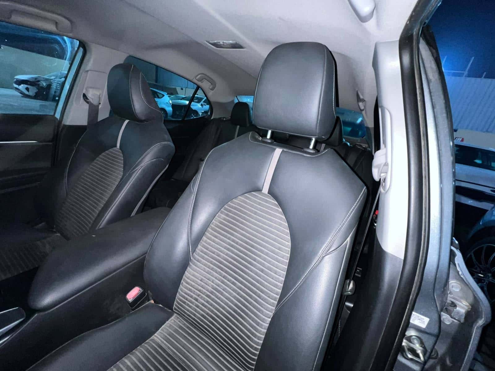 Toyota Camry 2019 thumbnail 7