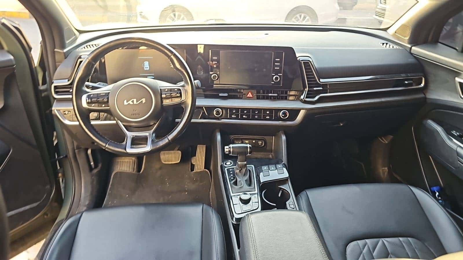 KIA SPORTAGE 2023 thumbnail 6