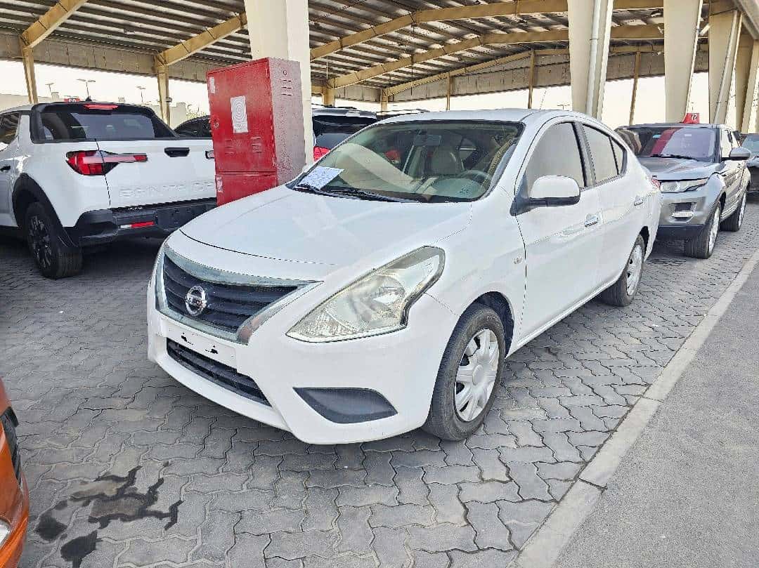 NISSAN SUNNY 2022 thumbnail 1