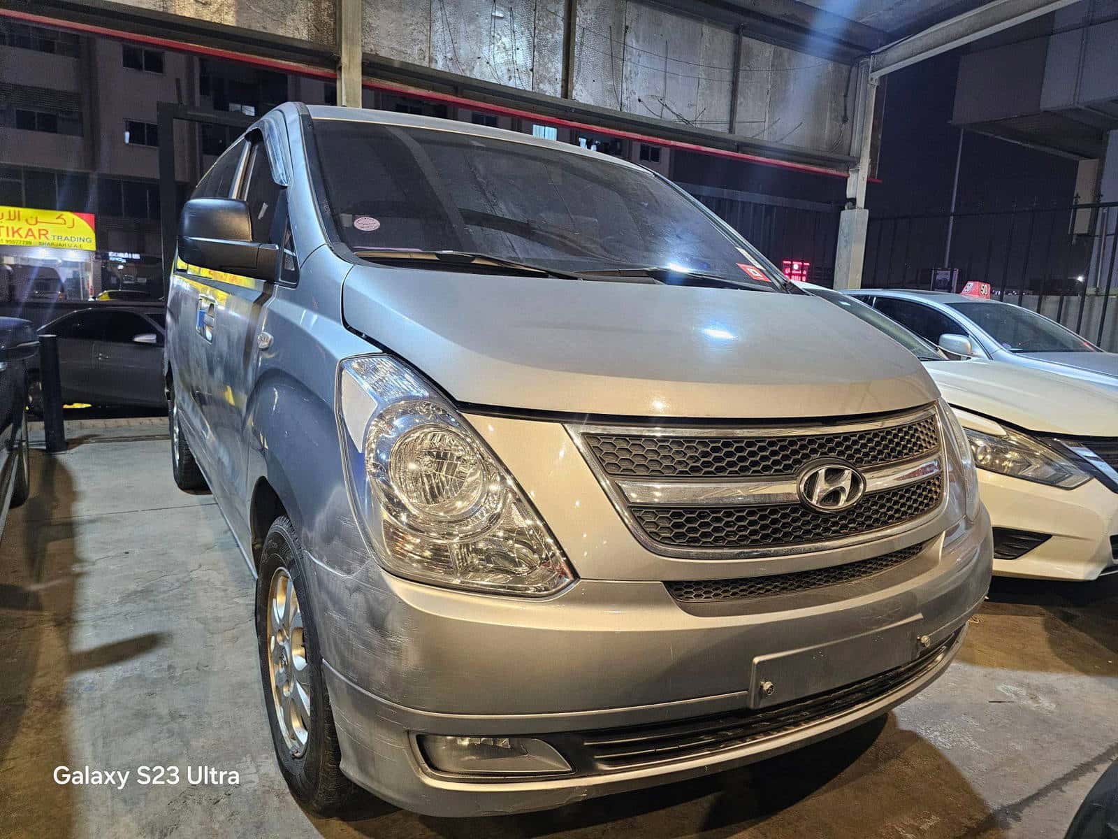 HYUNDAI GRAND STAREX 2012 thumbnail 2