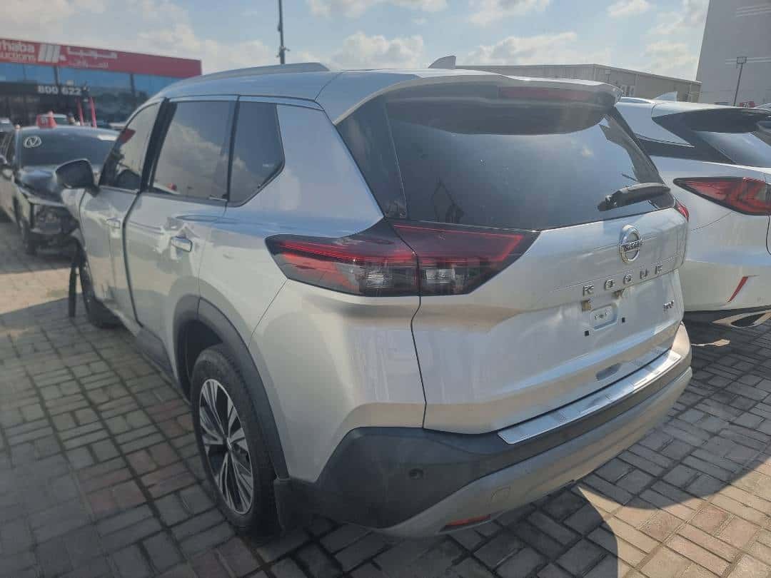NISSAN ROGUE - Exterior