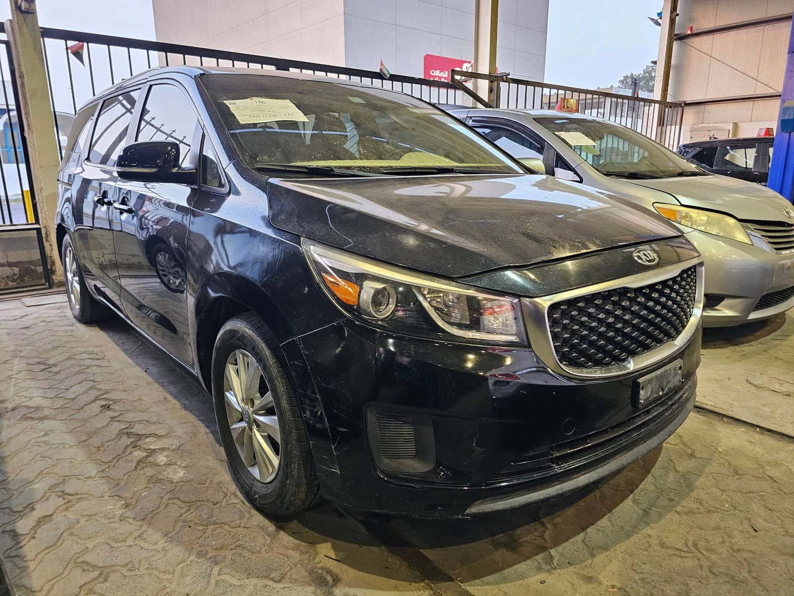 KIA SEDONA 2016 thumbnail 4