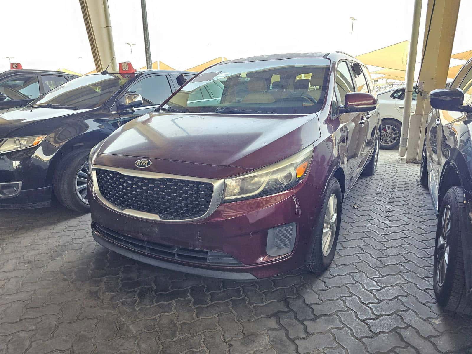 KIA SEDONA - Exterior