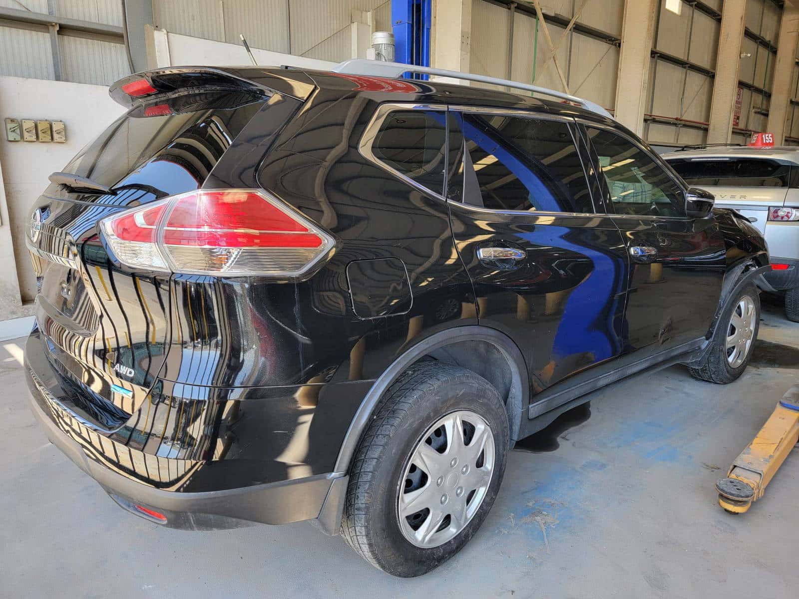 Nissan Rogue 2015 thumbnail 2