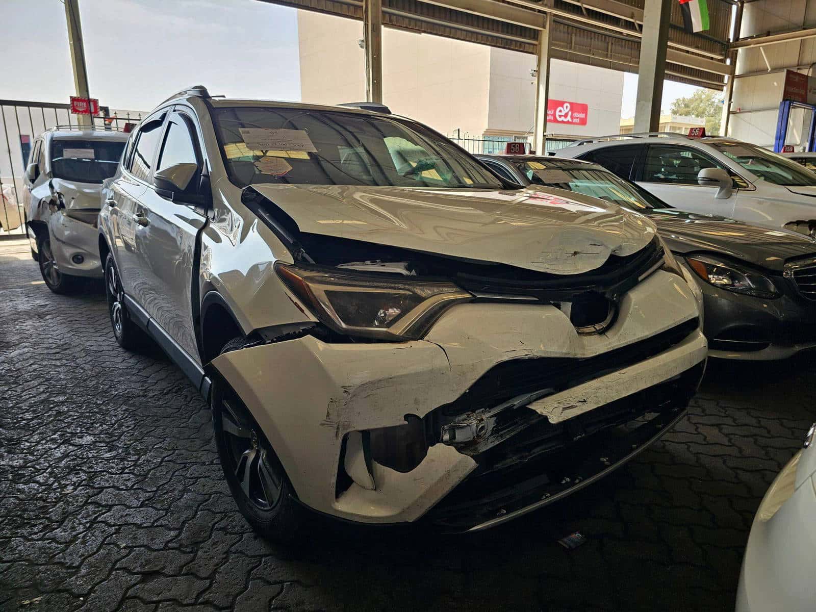 TOYOTA RAV4 2018 thumbnail 4