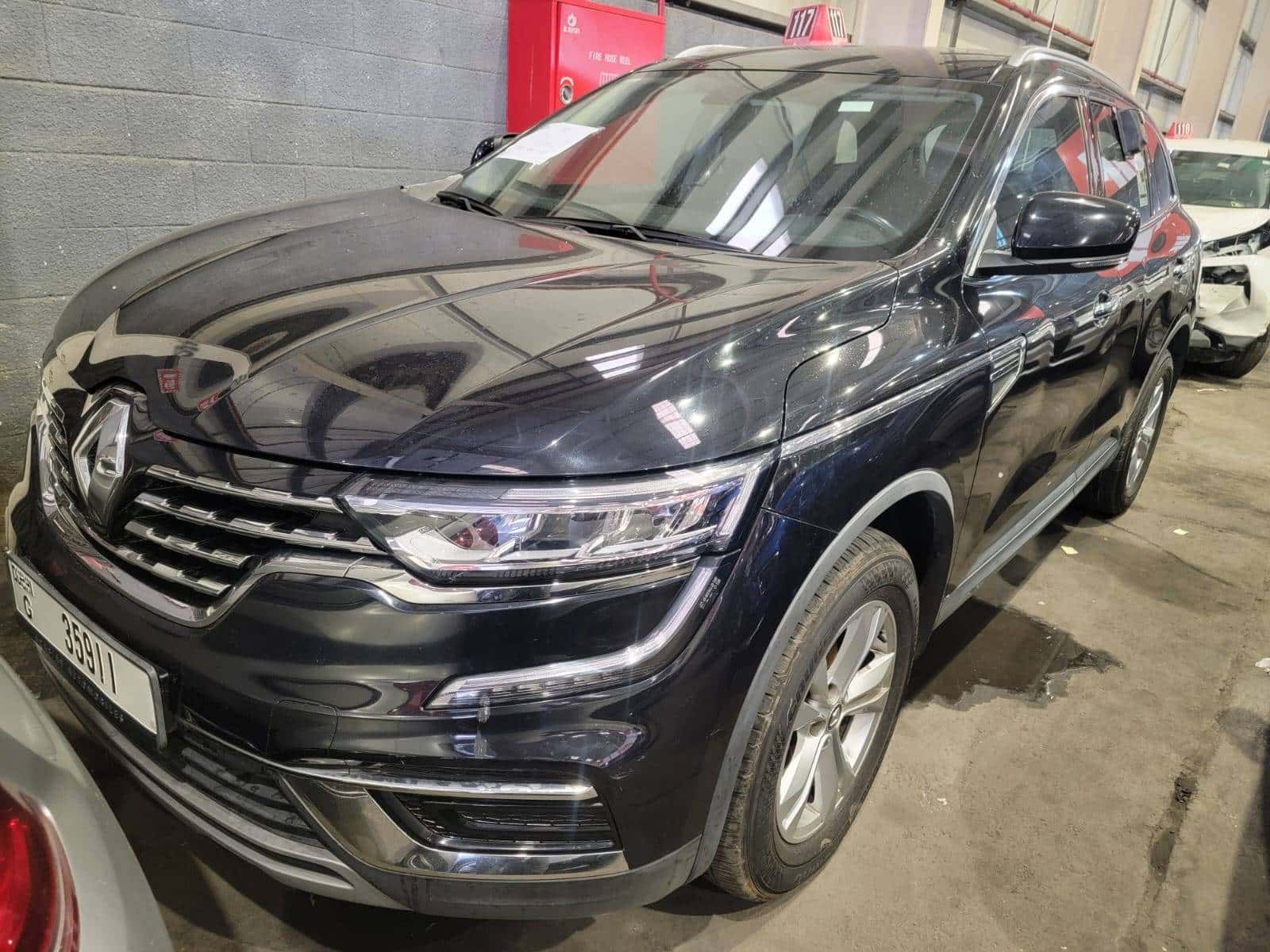 RENAULT KOLEOS 2023 thumbnail 1