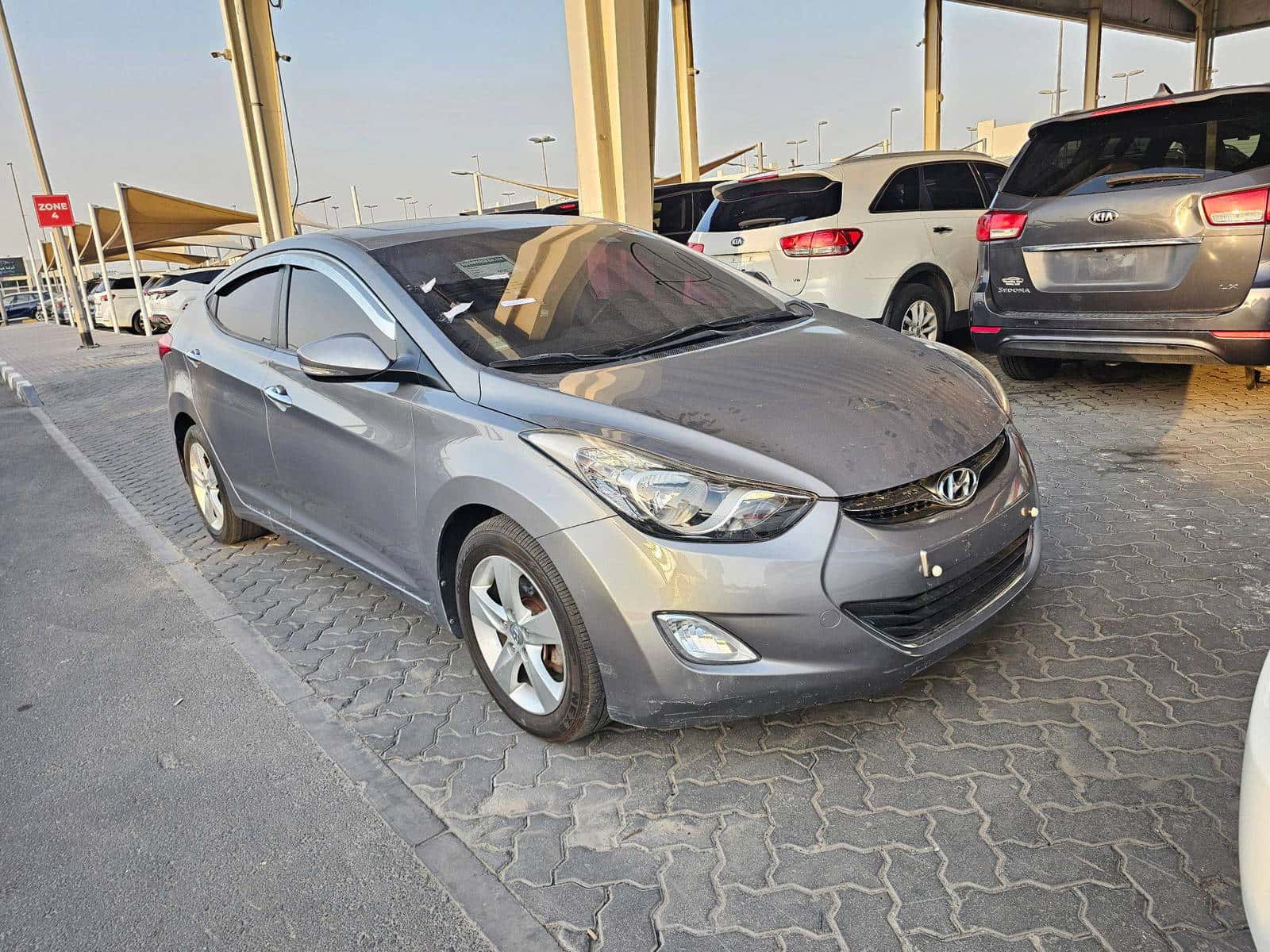HYUNDAI AVANTE 2014 thumbnail 4