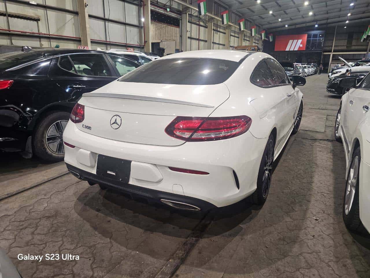 MERCEDES BENZ C300 2019 thumbnail 4