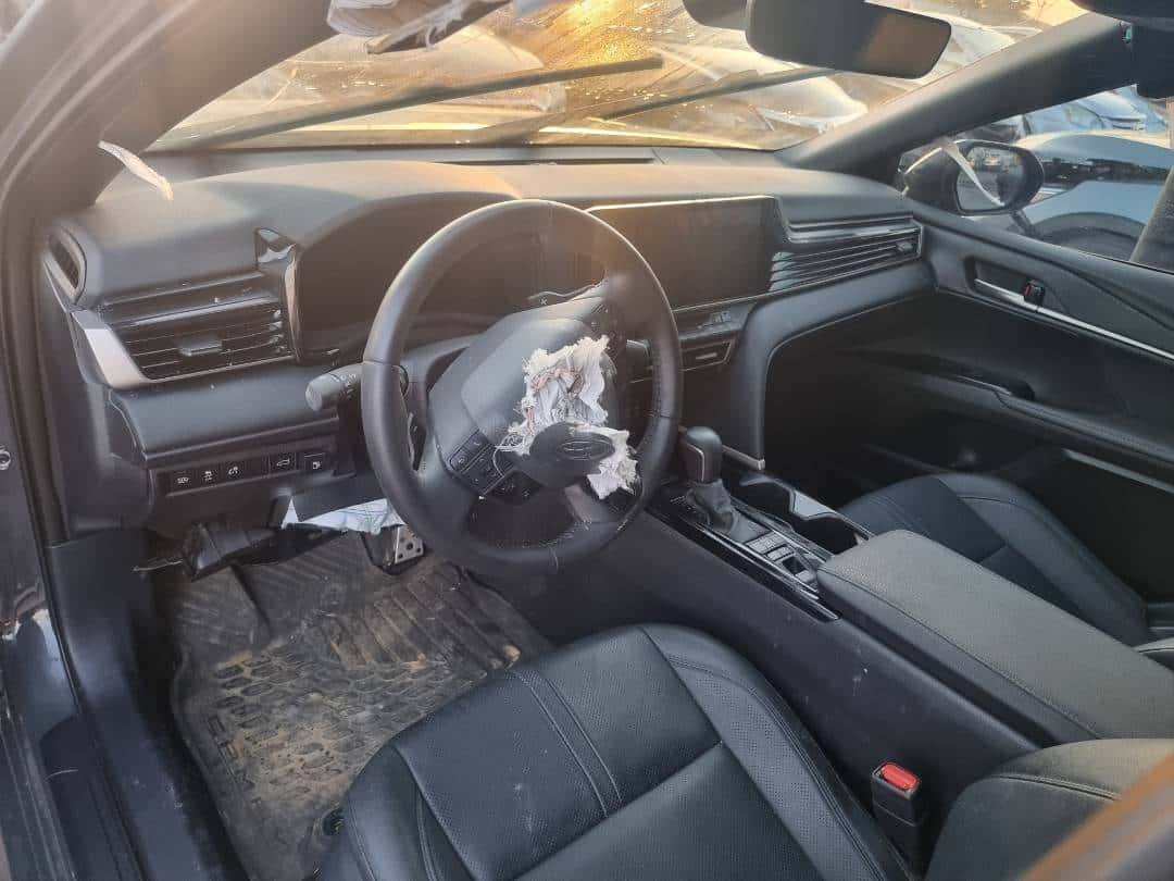 TOYOTA CAMRY 2025 thumbnail 7